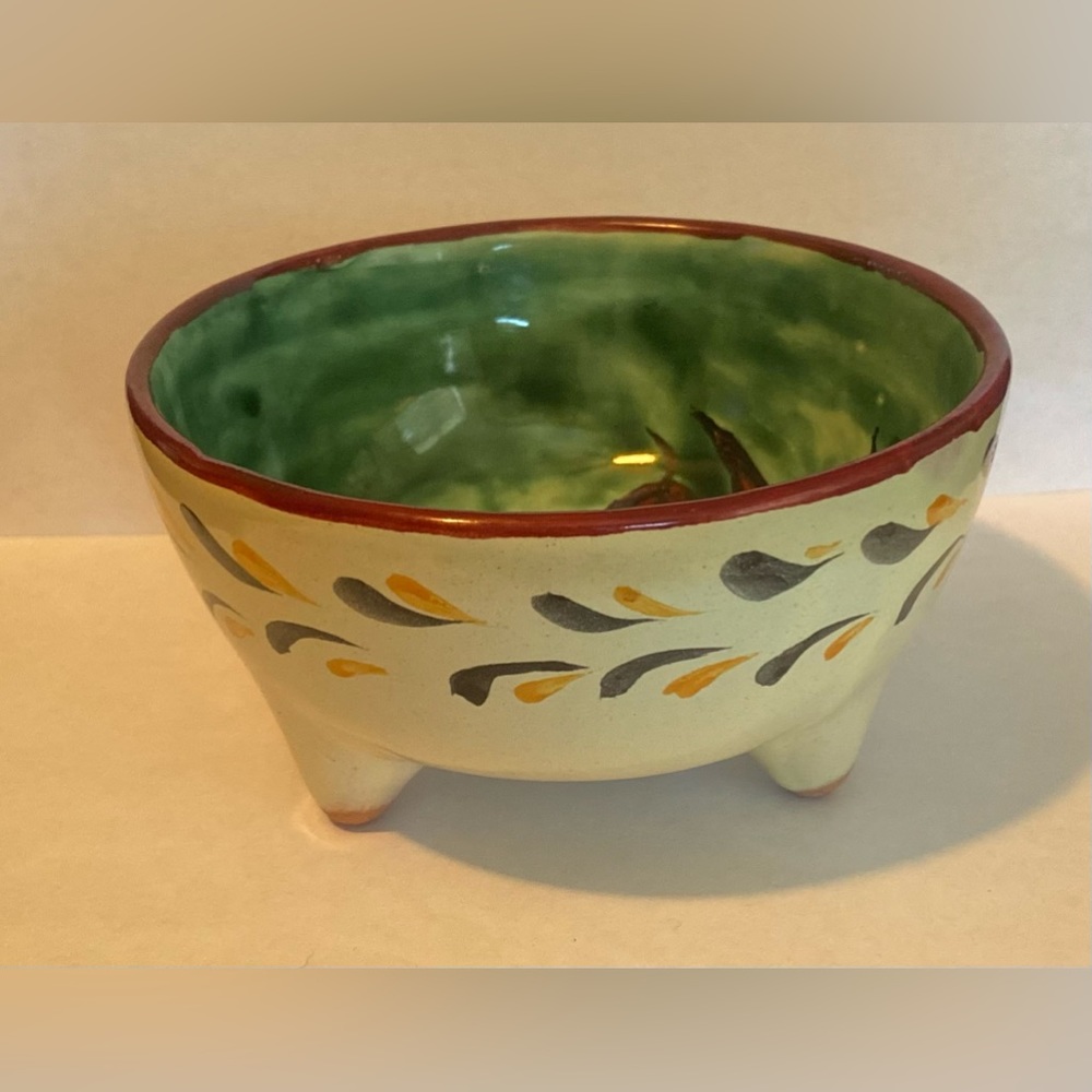 Contreras Mexican Art Pottery Footed Bowl Chili Peppers 5 1/2” Diameter